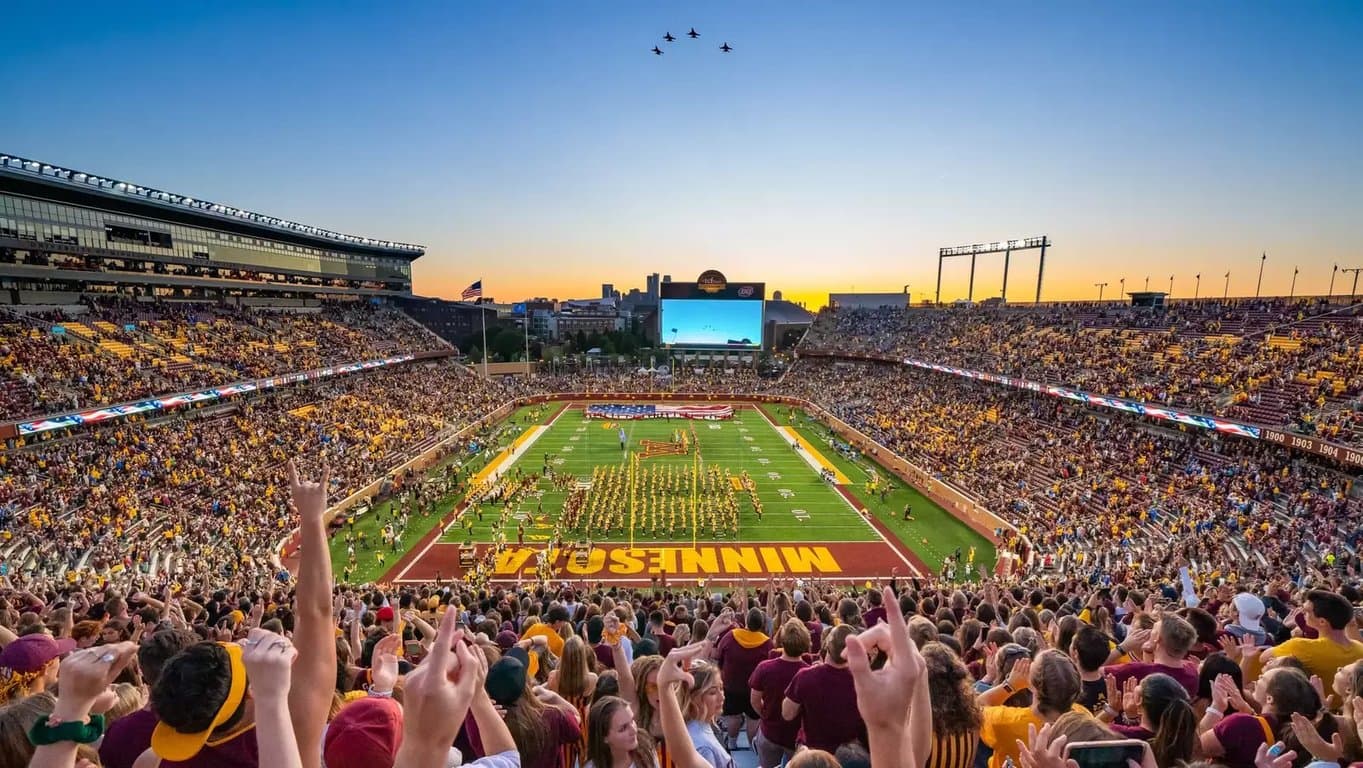 Eastern Illinois at Minnesota